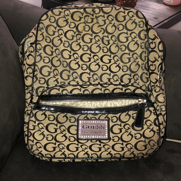 Guess backpack - Picture 1 of 4